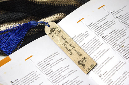 Bookmark Favors, Personalized Wedding Favor Gift, Wooden Place Cards, Custom Wedding Bookmarks in Bulk, Gift for Guest